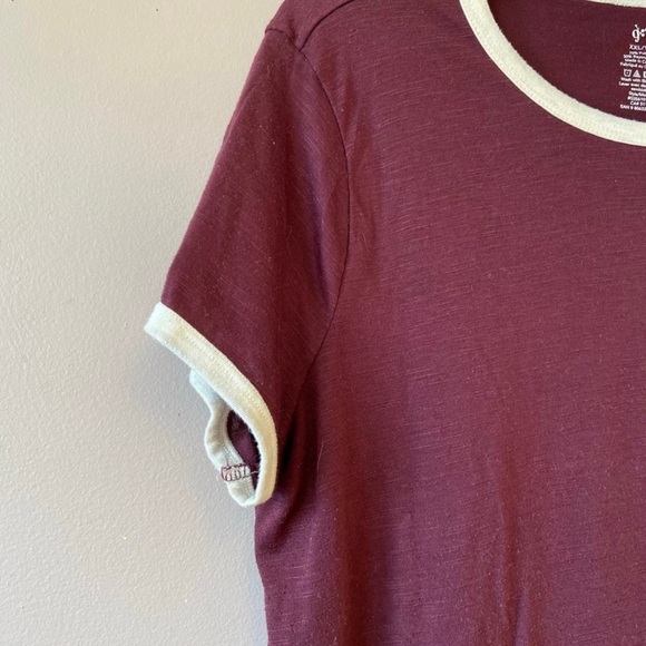 g21 Women’s Burgundy Short Sleeve Top - Picture 3 of 8